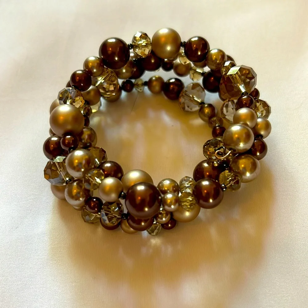 White House Black Market Beaded Brown Tan Tone Bracelet